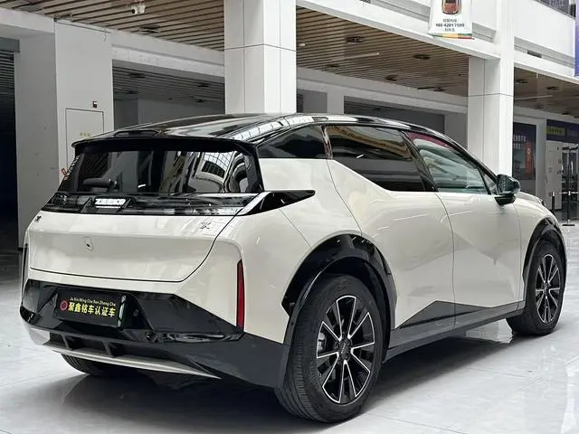 ZEEKR ZEEKR X Four-seater rear exorcism square version