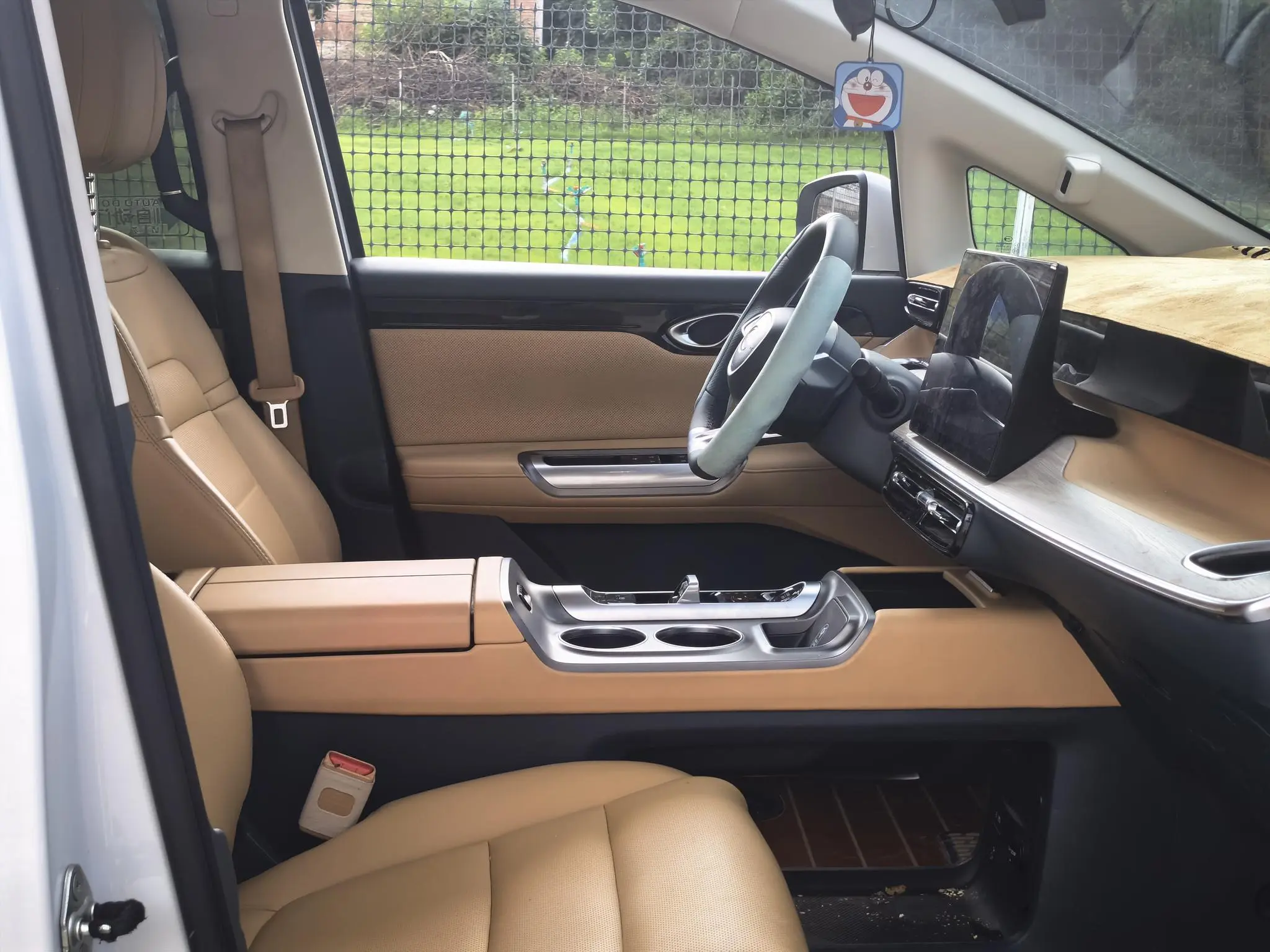 GAC Trumpchi E8 PHEV 2.0ATK 150km MAX+