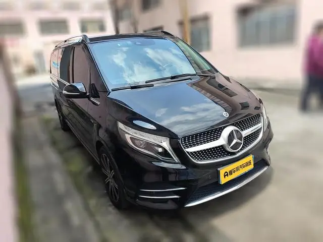 Mercedes-Benz Mercedes-Benz V-class V 260 L Long wheelbase Deluxe Edition