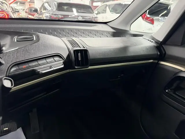 Baojun Baojun KiWi EV Artist Light Edition Ternary Lithium