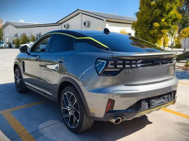 LYNK & CO Lynk 05 2.0TD two-wheel drive Halo