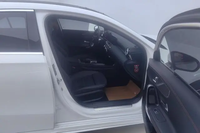Mercedes-Benz Mercedes-Benz A-class A 200 L fashion Edition