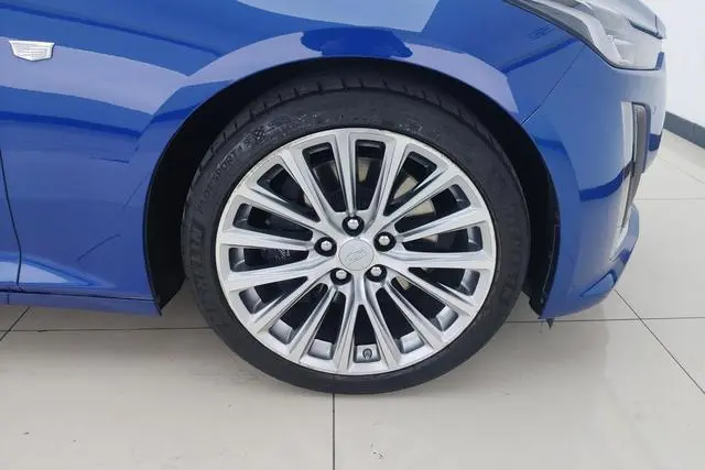 Cadillac Cadillac CT5 28T premium type