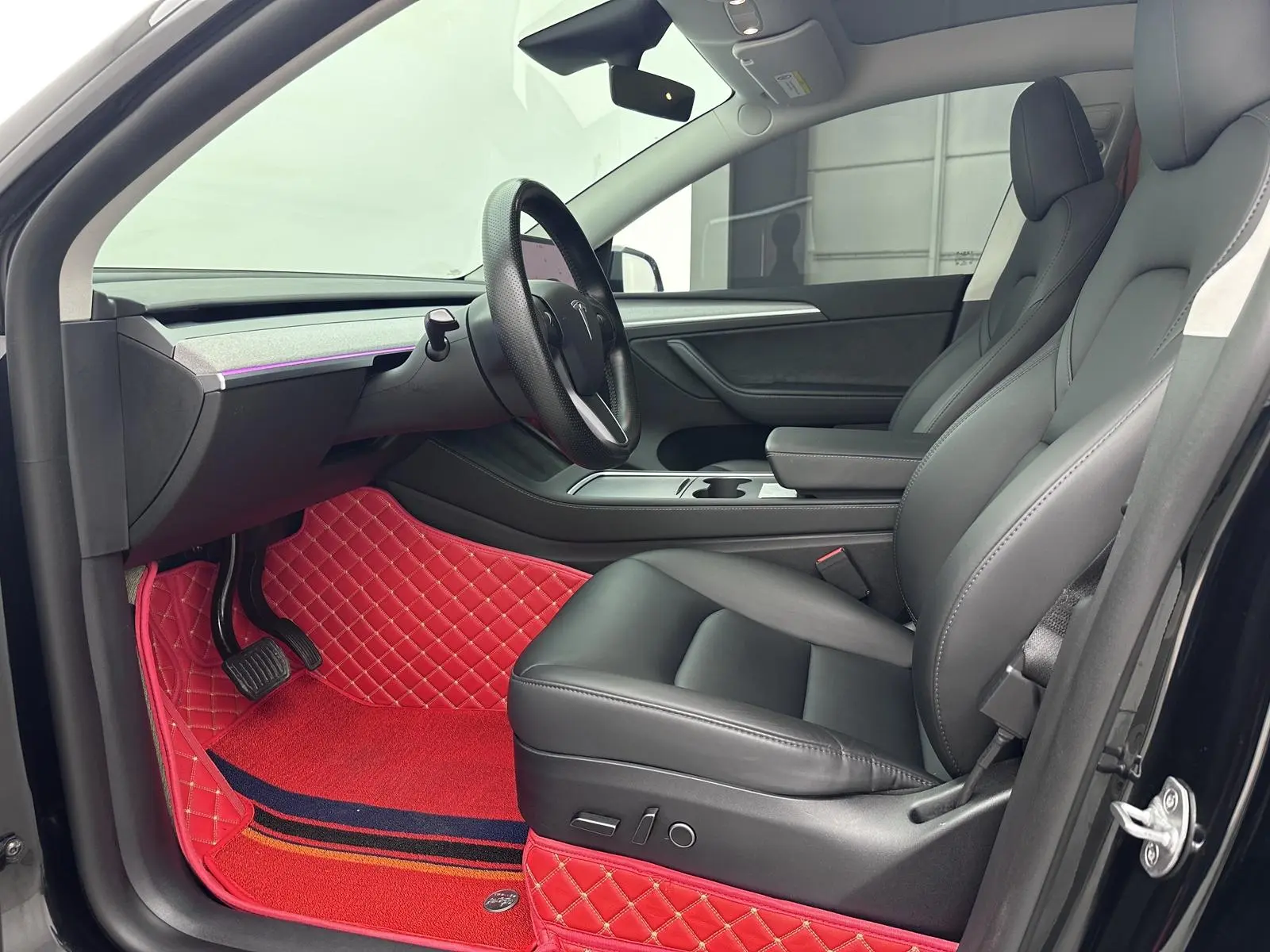Tesla Model Y Rear-wheel drive version