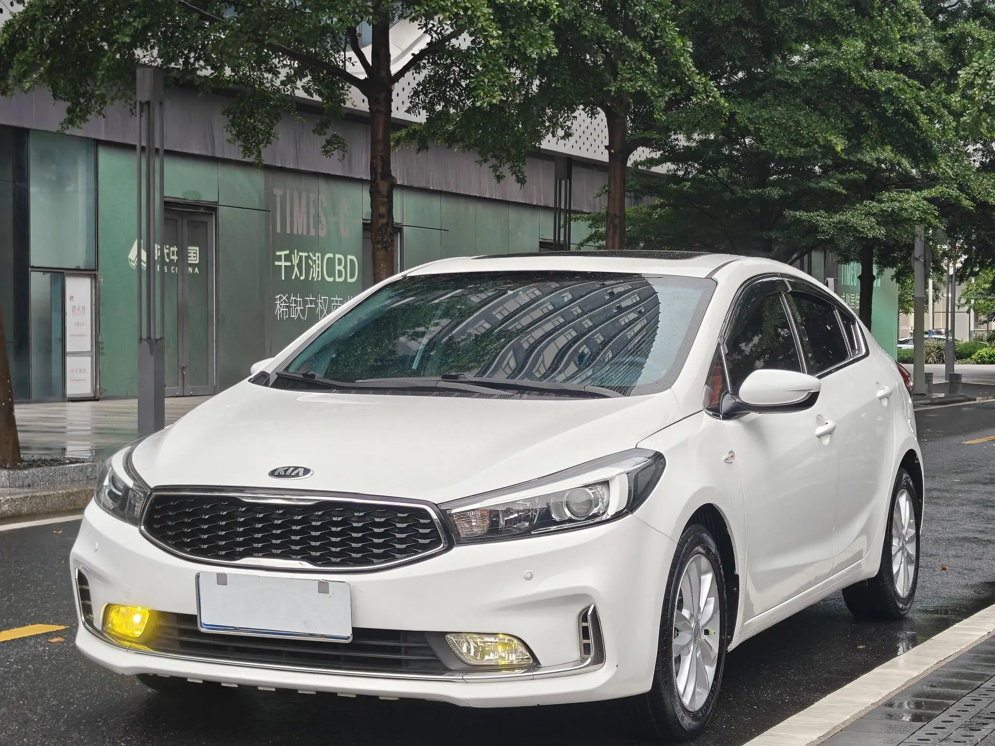 Kia Kia K3 1.6L automatic GLS