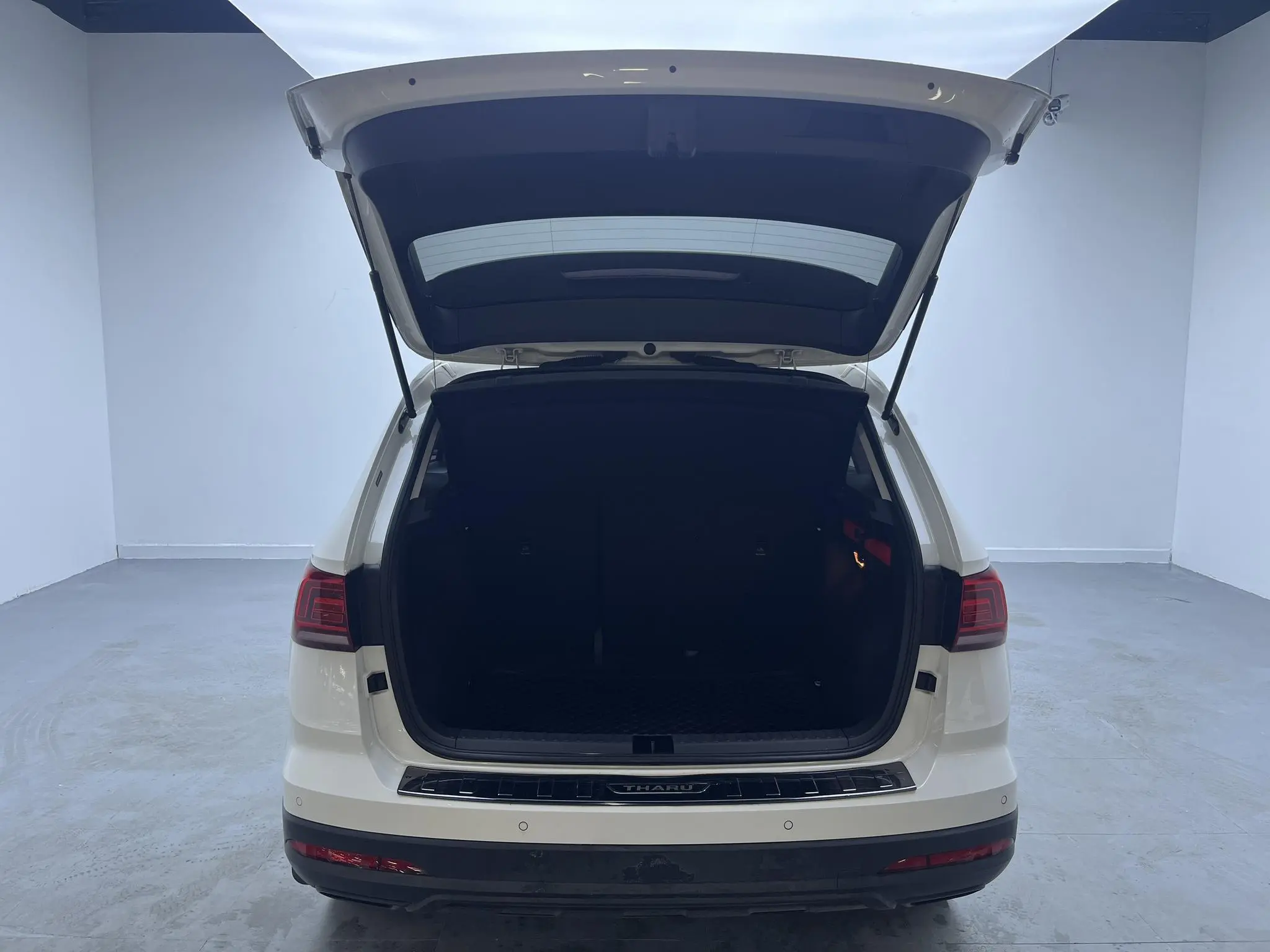 Volkswagen Tuyue 280TSI two-wheel drive fashion version