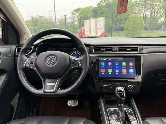 Dongfeng Fengguang Scenery 580 Facelift 1.5T CVT luxury