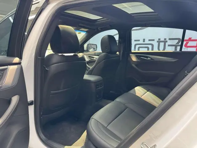 Cadillac Cadillac CT5 28T luxury