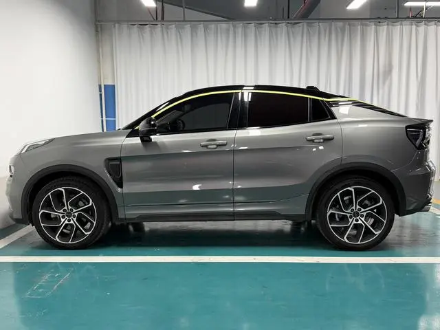 LYNK & CO Lynk 05 2.0TD two-wheel drive Halo