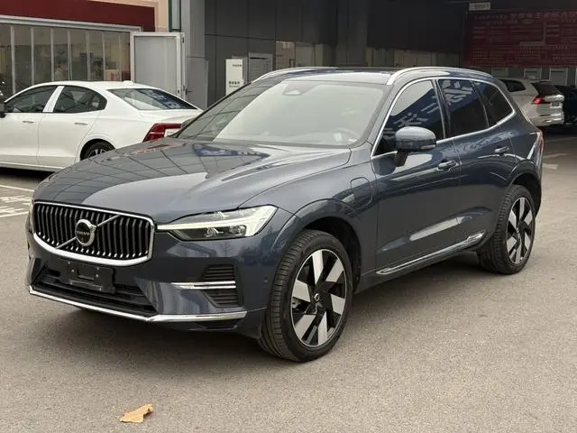 Volvo Volvo XC60 PHEV T8 four-wheel drive long battery life Zhiya Deluxe Edition