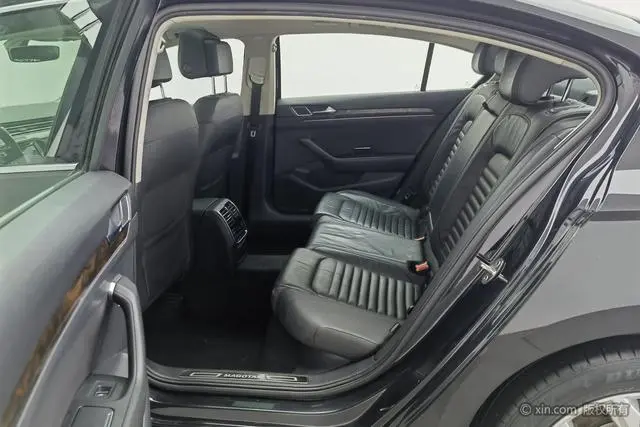 Volkswagen Magotan 330TSI DSG luxury Country V
