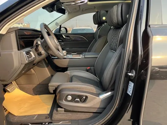 Hongqi Hongqi E-HS9 660km Qichang version six seats