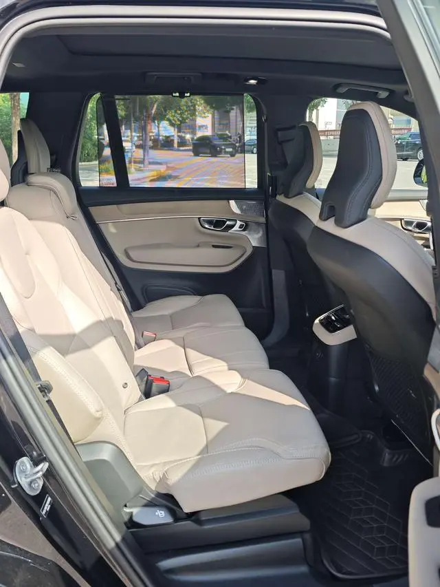 Volvo Volvo XC90 PHEV E-drive hybrid T8 Long battery life Zhizun Deluxe Edition 7 Seats