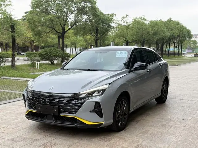 Dongfeng Fengshen Yi Hyun 1.5T Automatic Dreamcatcher Edition