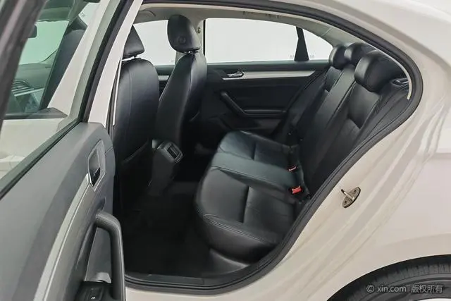 Volkswagen Lingdu 230TSI DSG Fashion Edition