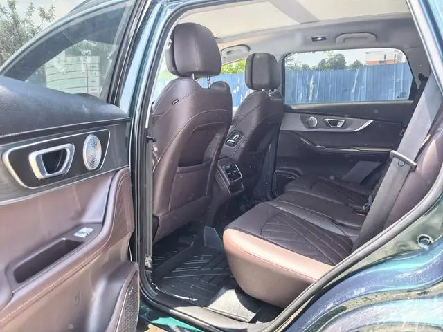 Chery Fulwin Tiggo 8 PRO 390T two-wheel drive vast version 7 seats