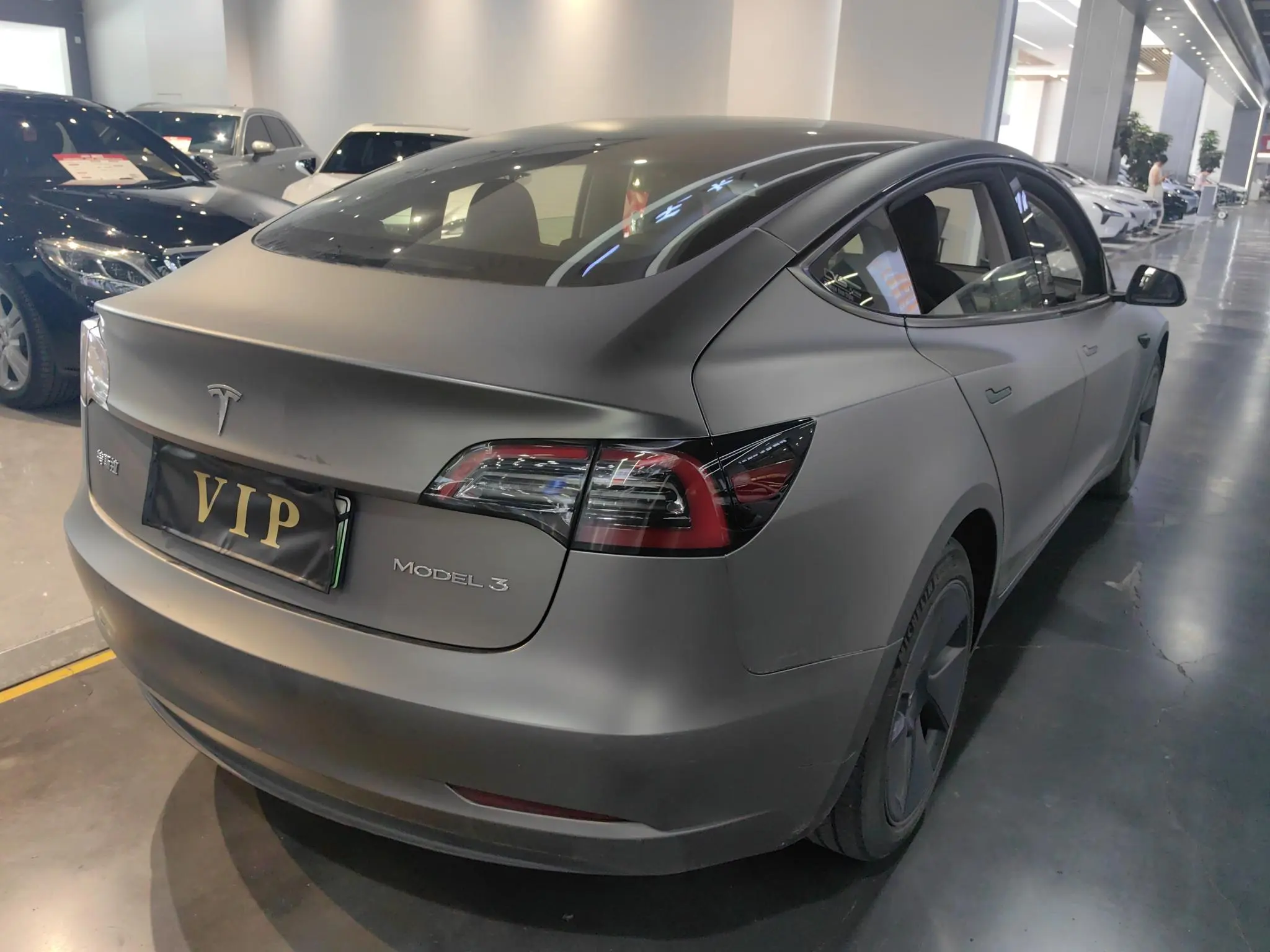 Tesla Model 3 Rear-wheel drive version