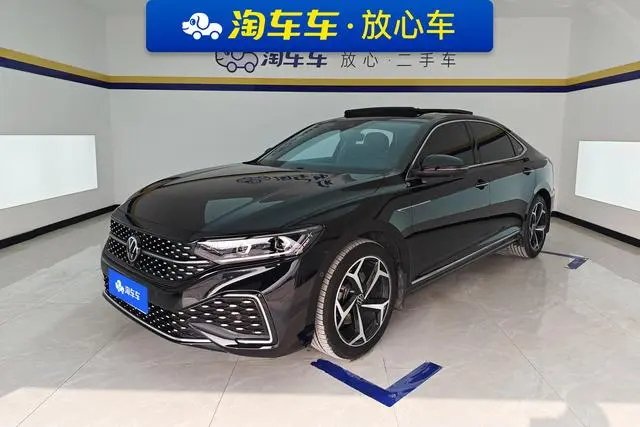 Volkswagen Passat Facelift 330TSI Starry Sky Deluxe Edition