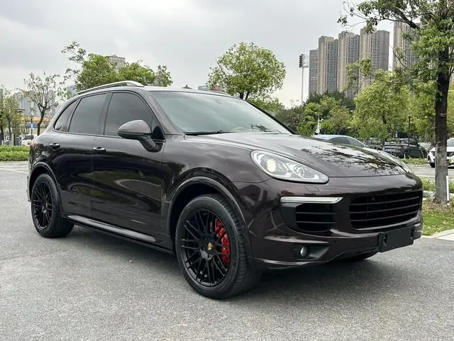 Porsche Cayenne Cayenne Platinum Edition 3.0T