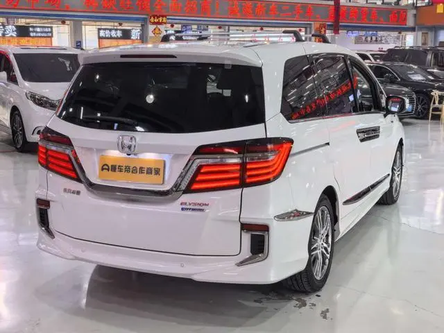 Honda Ai Lishen 2.0L Sharp*Hybrid Deluxe Edition