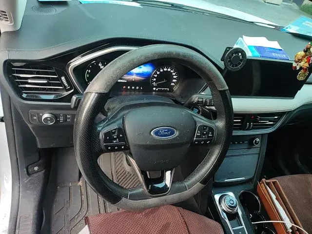 Ford Ruiji PHEV Plug-in hybrid version