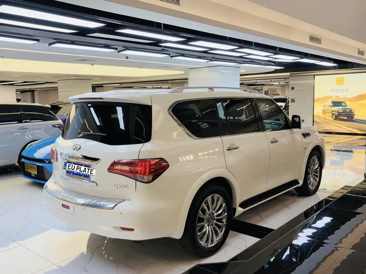 Infiniti Infiniti QX80 5.6L 4WD