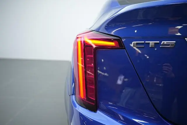 Cadillac Cadillac CT5 28T luxury