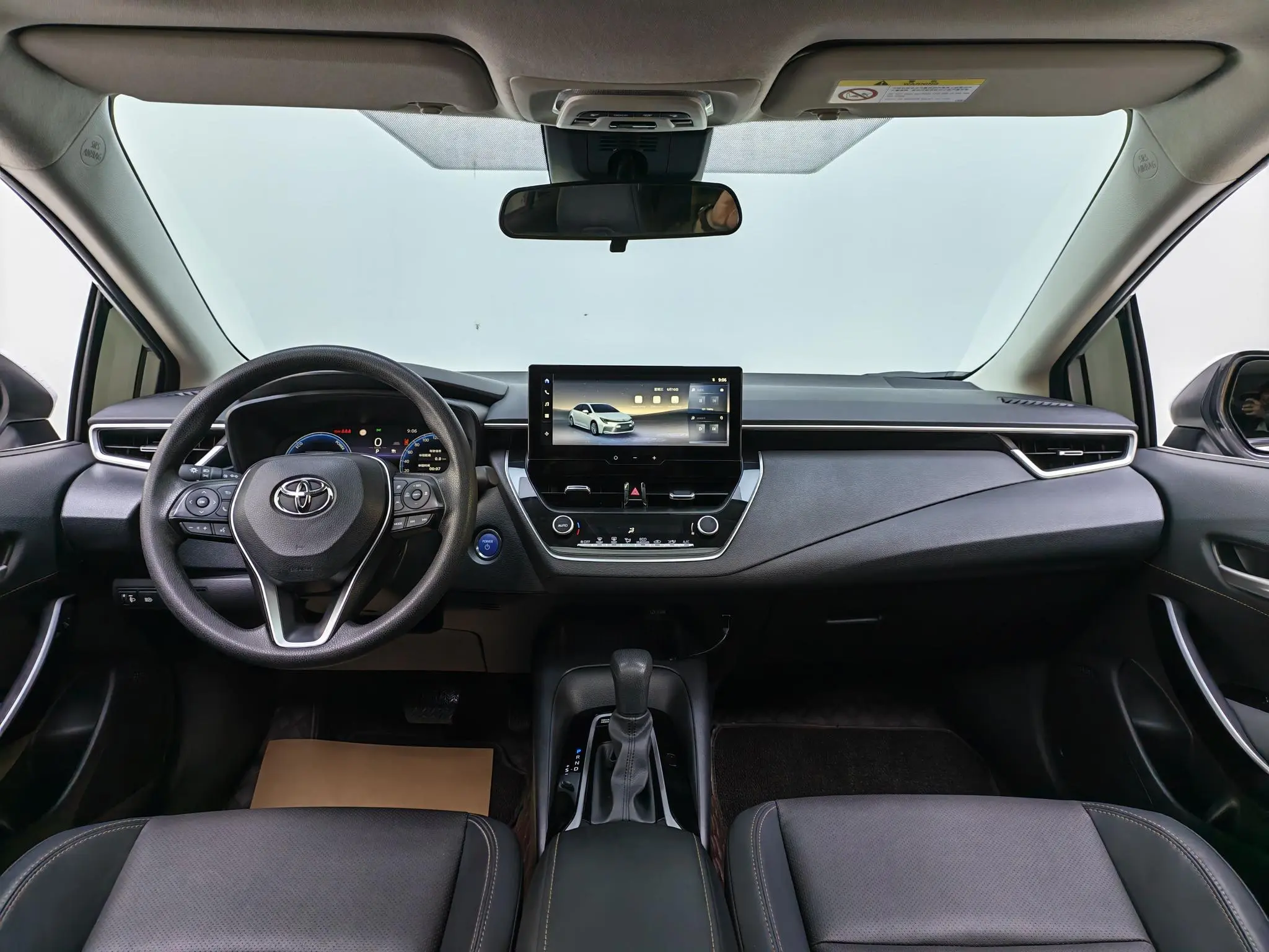 TOYOTA Ling Shang Dual engine 2.0L Deluxe Edition