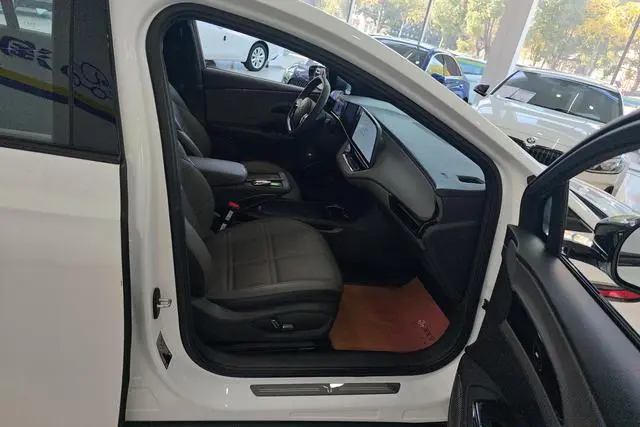 Hongqi Hongqi EH7 690 Pro