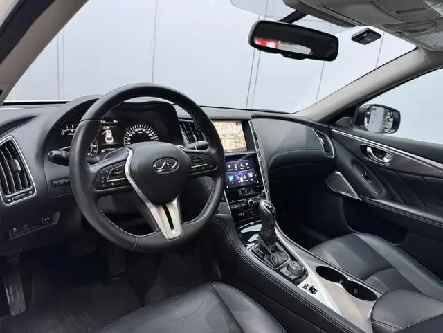 Infiniti Infiniti Q50L 2.0T Premium Version Country VI