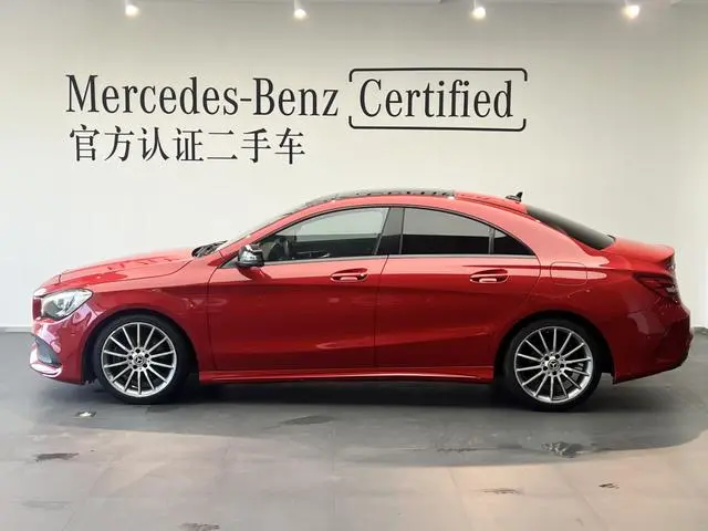 Mercedes-Benz Mercedes-Benz CLA CLA 220 4MATIC
