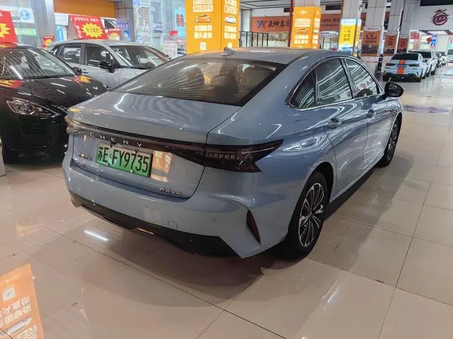 Chery Fengyun Fengyun A8 127 Yufeng Edition
