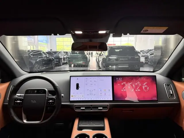 Li Auto Ideal L6 Pro version