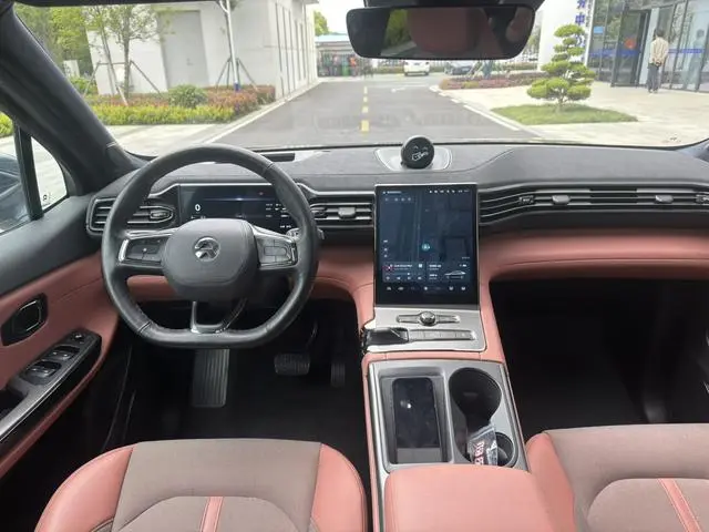 NIO Nio EC6 615KM performance version