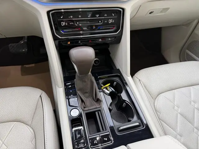 Volkswagen Weiran 380TSI Ultimate Edition