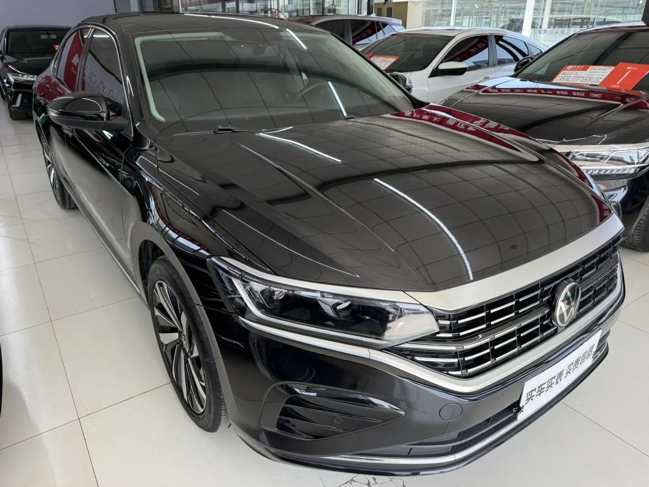 Volkswagen Passat 330TSI Elite Edition