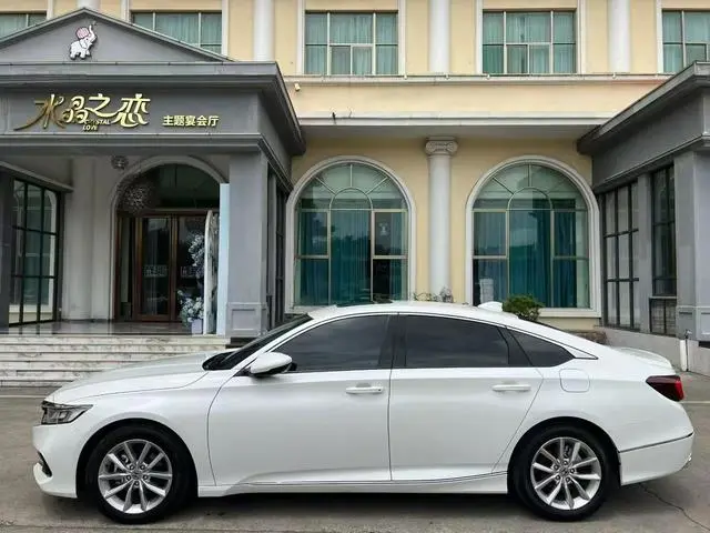 Honda Accord 260TURBO Magic Night*Premium Edition
