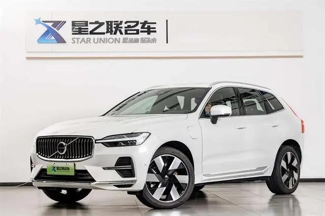 Volvo Volvo XC60 PHEV T8 four-wheel drive long battery life Zhiya Deluxe Edition