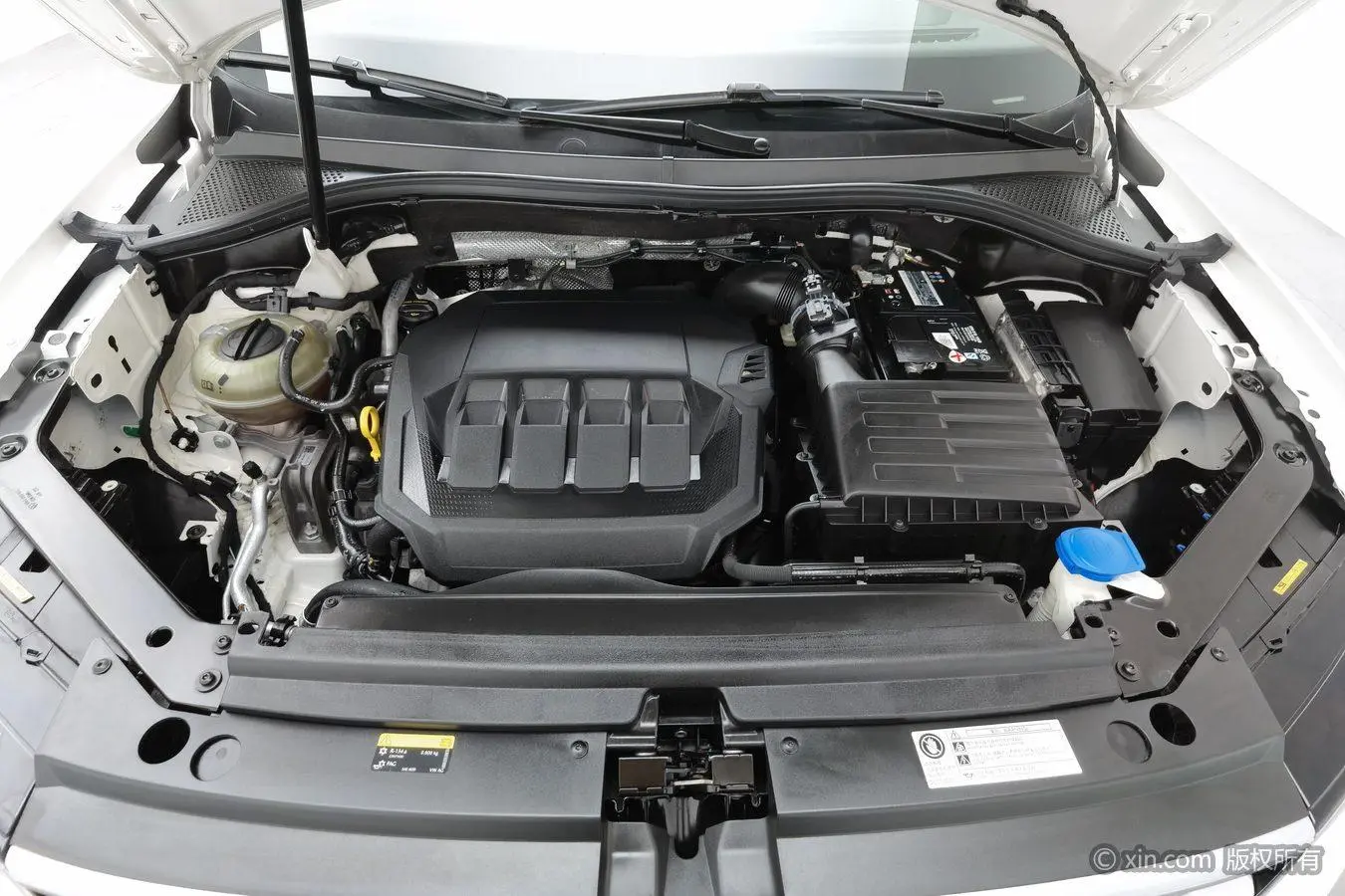 Volkswagen Tiguan L 330TSI automatic two-wheel drive R-Line Premium edition