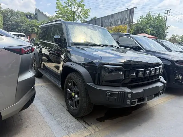 Chery Jetour Jet Traveler 1.5TD two-wheel drive Discovery PRO