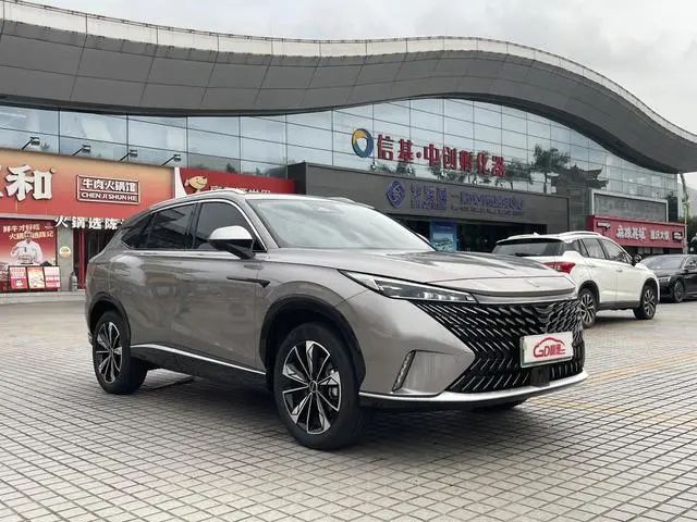 Roewe Roewe eRX5 Super Hybrid Premium Edition