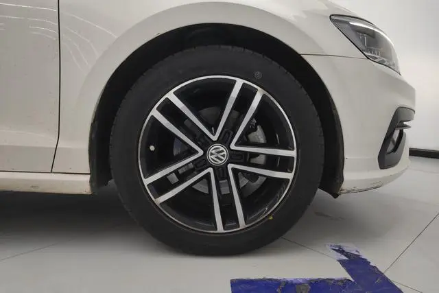 Volkswagen Lingdu 280TSI DSG Comfort Edition Country VI