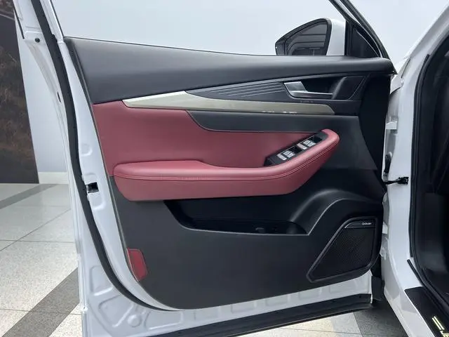 Chery Jetour Jietu X70 1.5T DCT Beyond PRO 5 seats