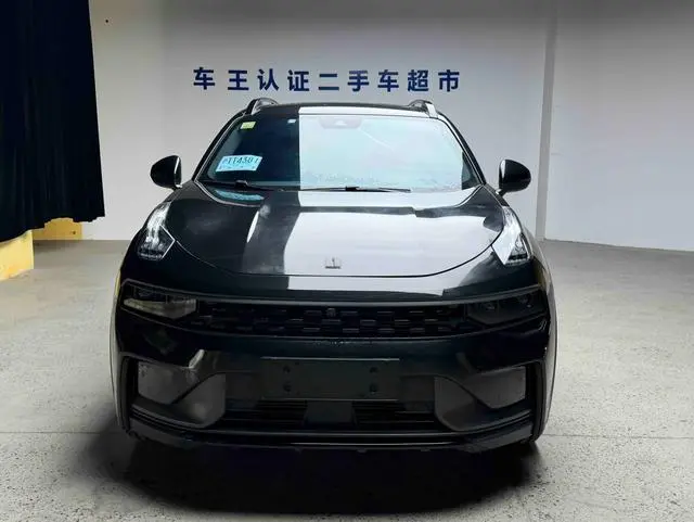 LYNK & CO Lynk &Co. 01 EM-P 1.5TD PHEV Halo