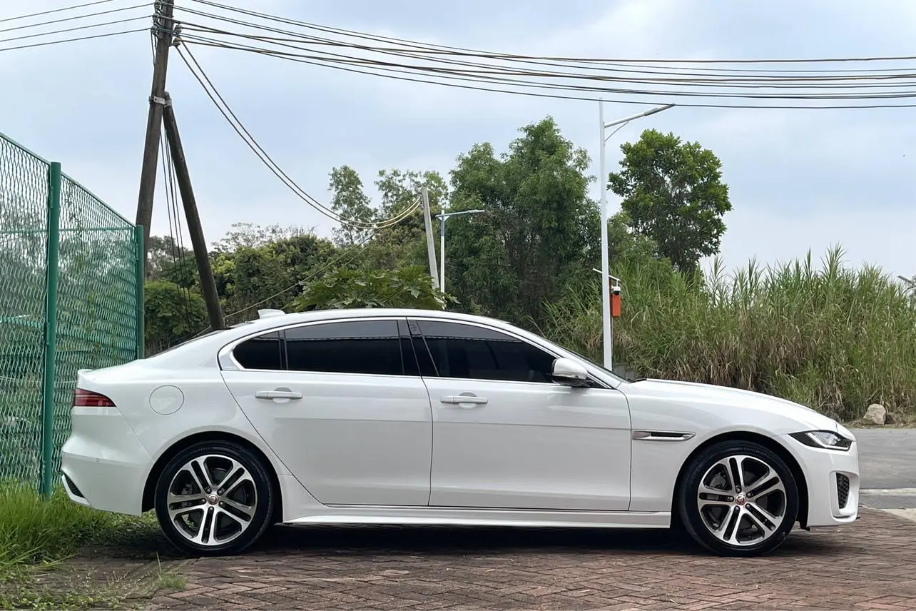 Jaguar Jaguar XEL 2.0T 200PS R-DYNAMIC S Enterprising Sports Edition