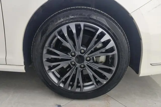 Dongfeng Fengshen Yi Hyun MAX 1.5T Xingchi Version
