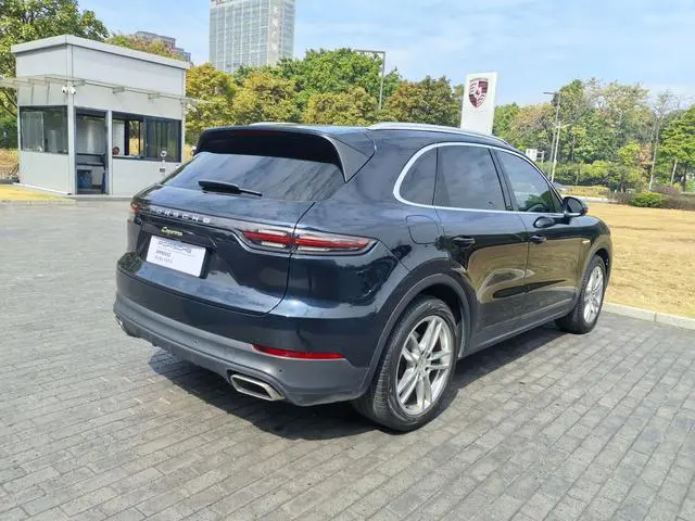 Porsche Cayenne E-Hybrid Cayenne E-Hybrid 2.0T