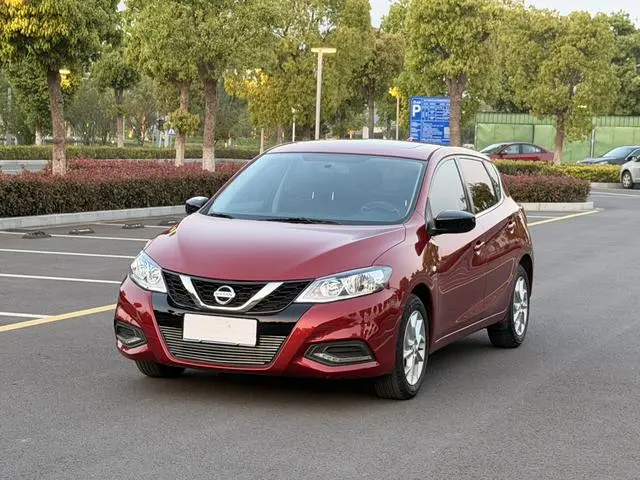 Nissan TIIDA 1.6L CVT Zhizun Edition