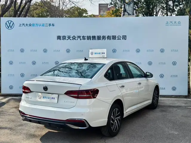 Volkswagen Lavida 300TSI DSG Starry Sky Leading Edition