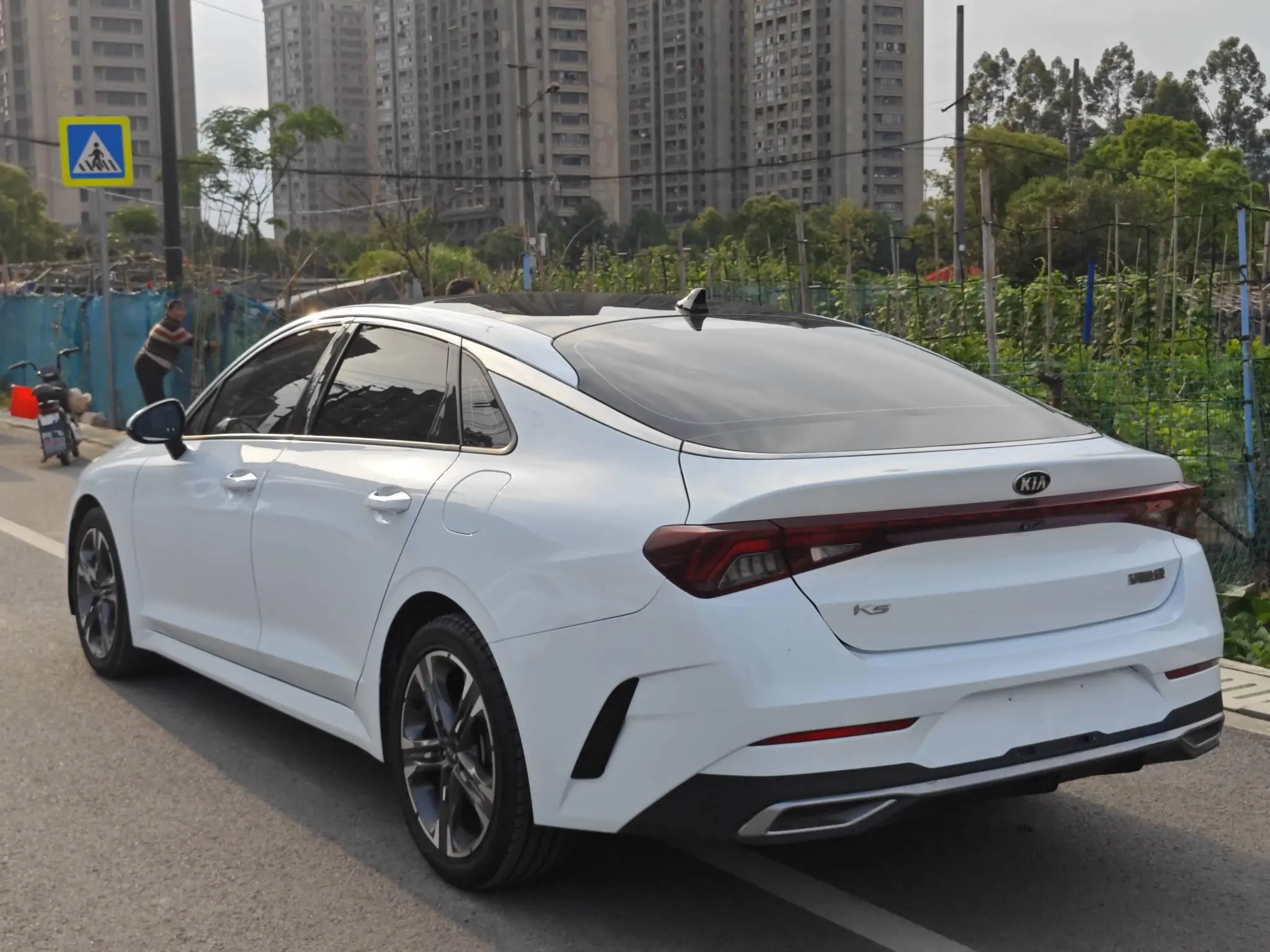 Kia Kia K5 270T CVVD Luxury Technology Edition